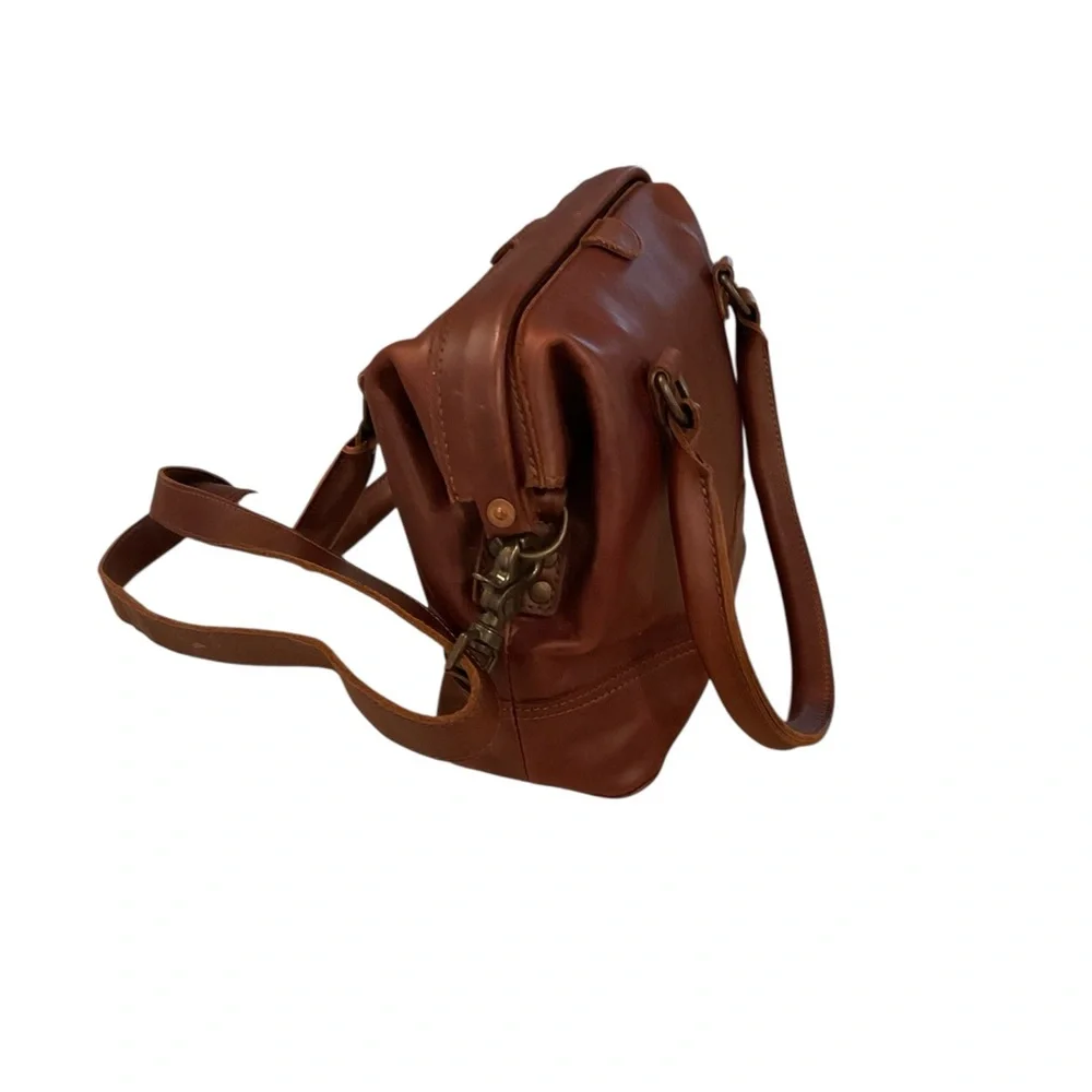 Love 41 Gladstone bag by Saddlebag Leather CO. - Picture 6 of 16